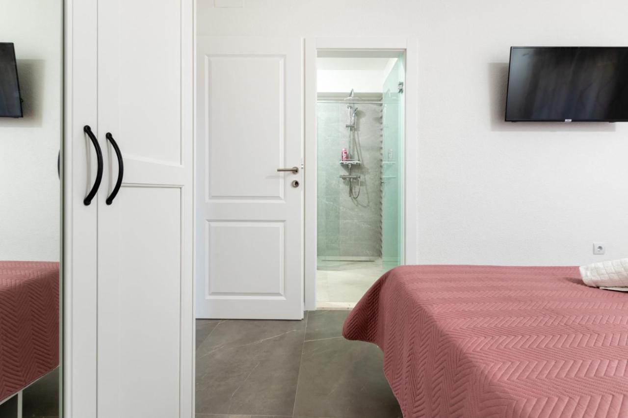 Apartment Vuletin Kaštela Esterno foto